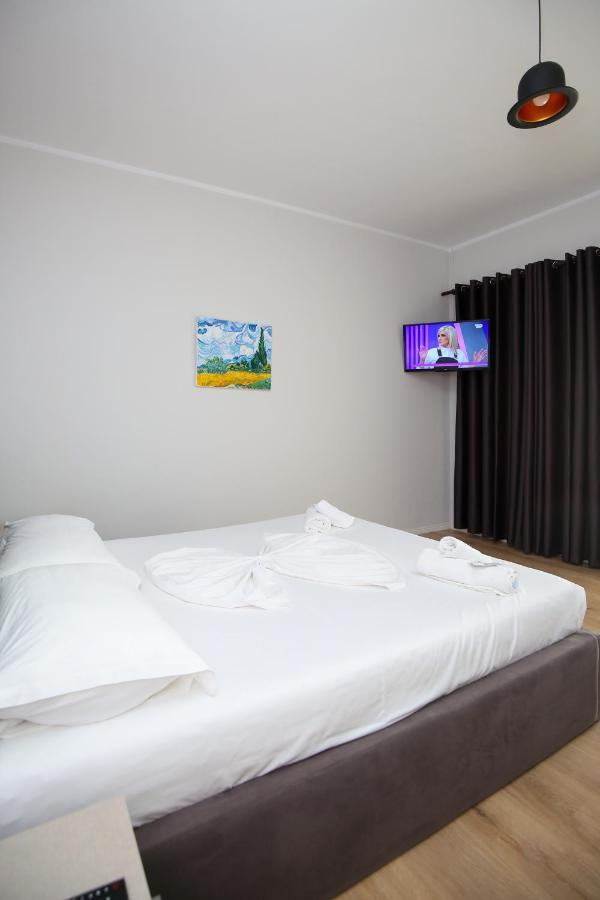 Skyhill Boutique Hotel Wlora Zewnętrze zdjęcie